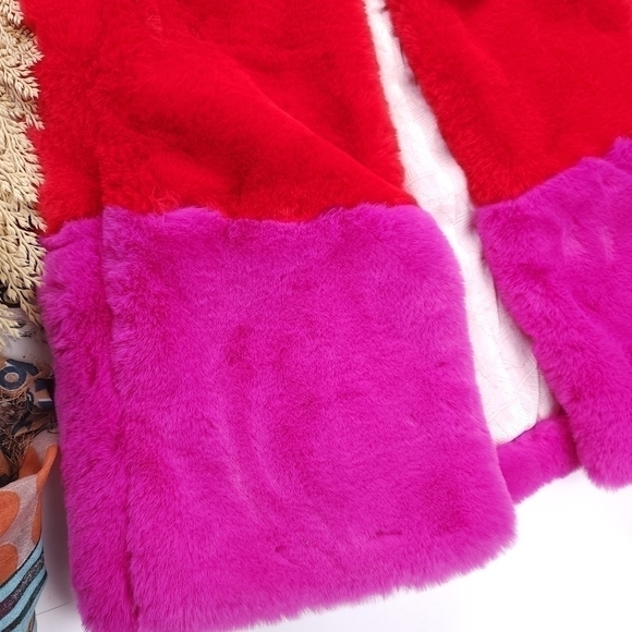 New Suncoo Super Super Soft Pink Red Fleece Faux Fur Color Block Vest Sz… - Picture 9 of 16